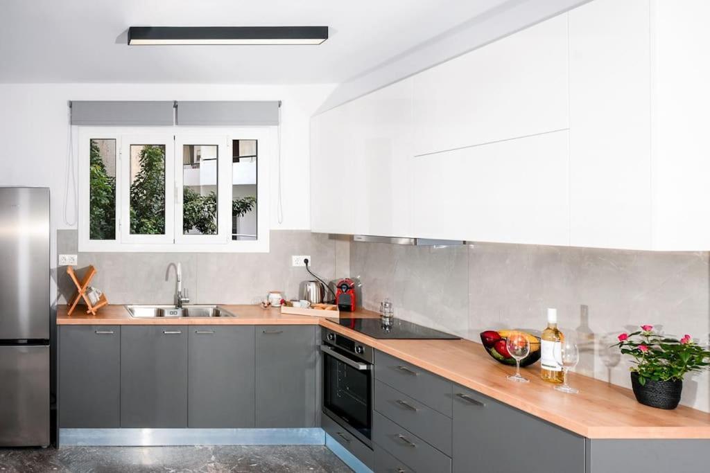 Marie'S Luxury City Center Apartment Heraklion  Ngoại thất bức ảnh